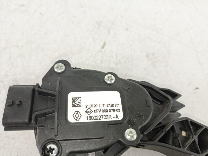 Recambio de potenciometro aceleracion para dacia logan ii laureate referencia OEM IAM 180022703R  
