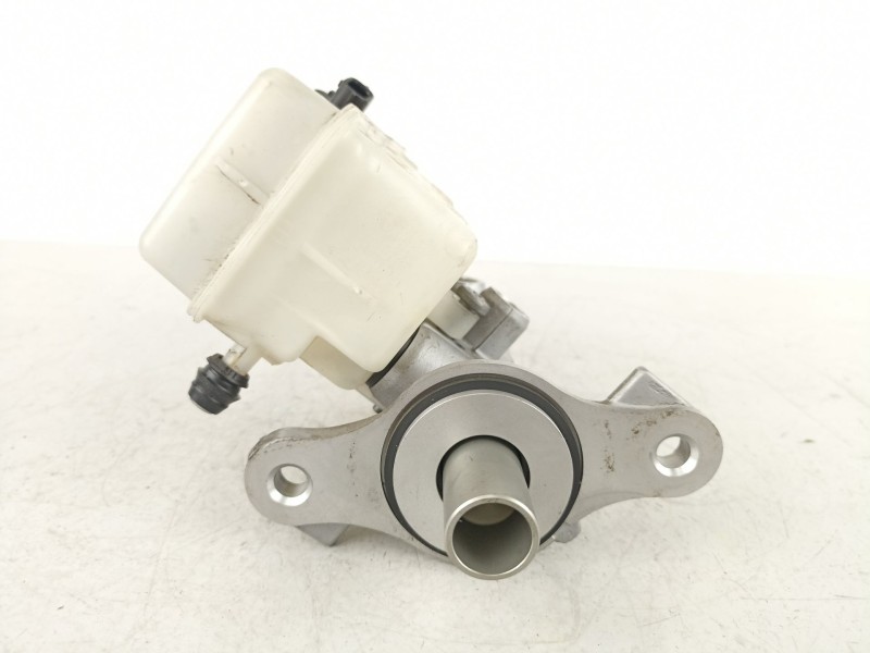 Recambio de bomba de freno para dacia logan ii laureate referencia OEM IAM 460111938R  