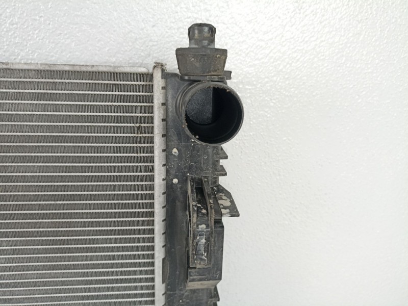 Recambio de radiador turbo diesel para dacia logan ii laureate referencia OEM IAM 214107326R  