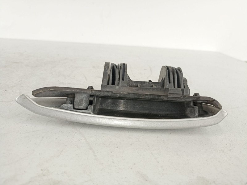 Recambio de manilla trasera derecha para dacia logan ii laureate referencia OEM IAM 806070120R  