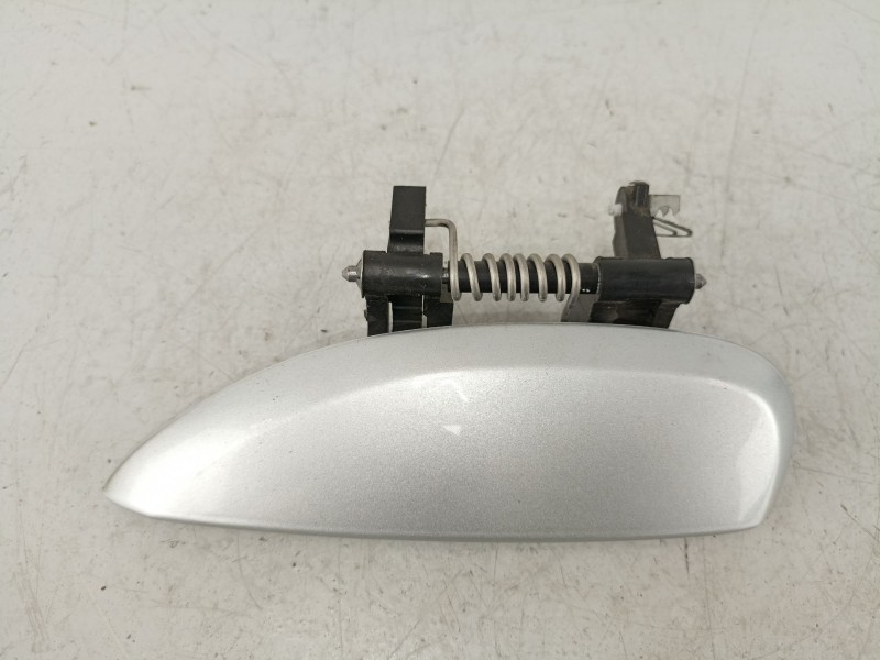 Recambio de manilla trasera izquierda para dacia logan ii laureate referencia OEM IAM 806077408R  