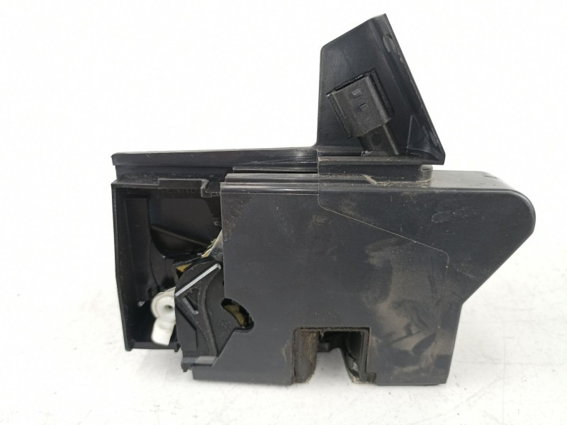 Recambio de cerradura puerta delantera derecha para dacia logan ii laureate referencia OEM IAM 80502681RD  