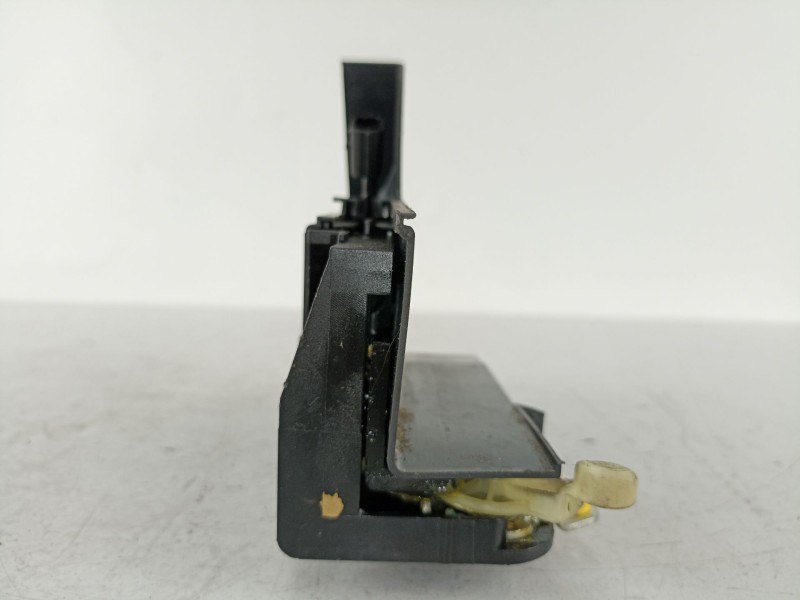 Recambio de cerradura puerta delantera izquierda para dacia logan ii laureate referencia OEM IAM 805039362RC  