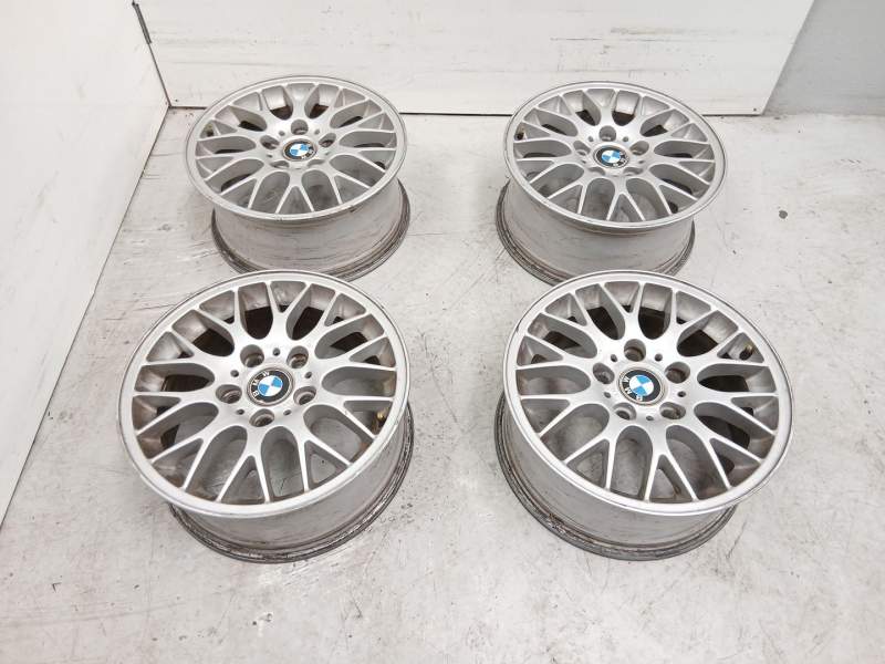 Recambio de juego llantas para bmw 3 (e46) 320 d referencia OEM IAM 1095058  