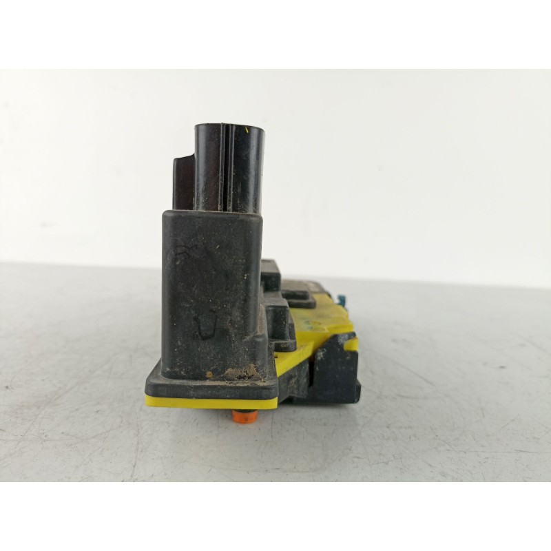 Recambio de cerradura puerta trasera izquierda para volvo s80 2.5 d referencia OEM IAM 30699761 91471705 