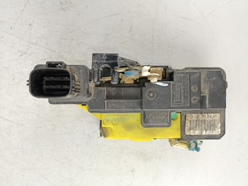 Recambio de cerradura puerta trasera izquierda para volvo s80 2.5 d referencia OEM IAM 30699761 91471705 