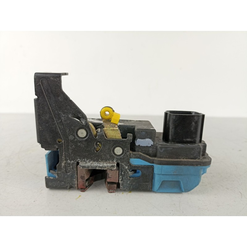 Recambio de cerradura puerta delantera derecha para volvo s80 2.5 d referencia OEM IAM 30784977 9485395 