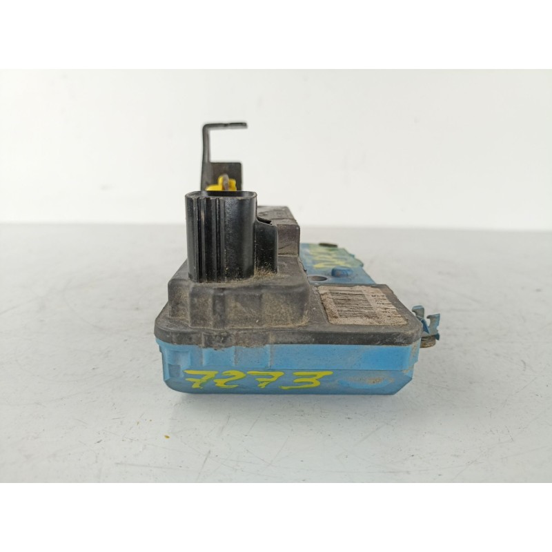 Recambio de cerradura puerta delantera derecha para volvo s80 2.5 d referencia OEM IAM 30784977 9485395 