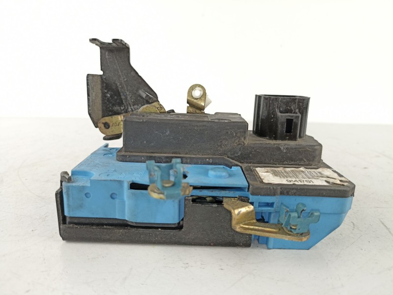 Recambio de cerradura puerta delantera izquierda para volvo s80 2.5 d referencia OEM IAM 30699751 9141701 