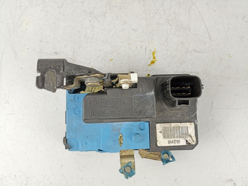 Recambio de cerradura puerta delantera izquierda para volvo s80 2.5 d referencia OEM IAM 30699751 9141701 