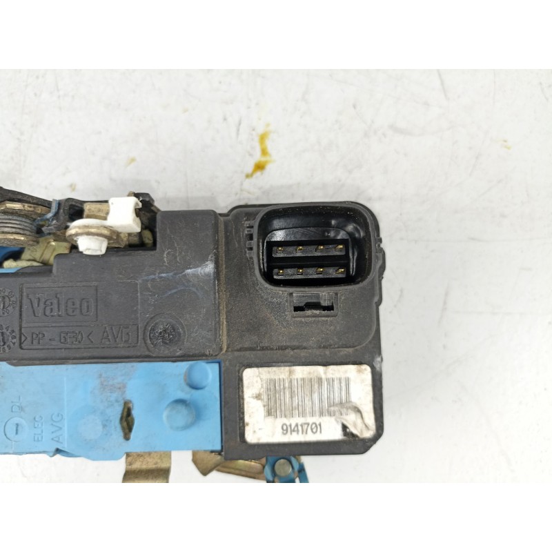 Recambio de cerradura puerta delantera izquierda para volvo s80 2.5 d referencia OEM IAM 30699751 9141701 