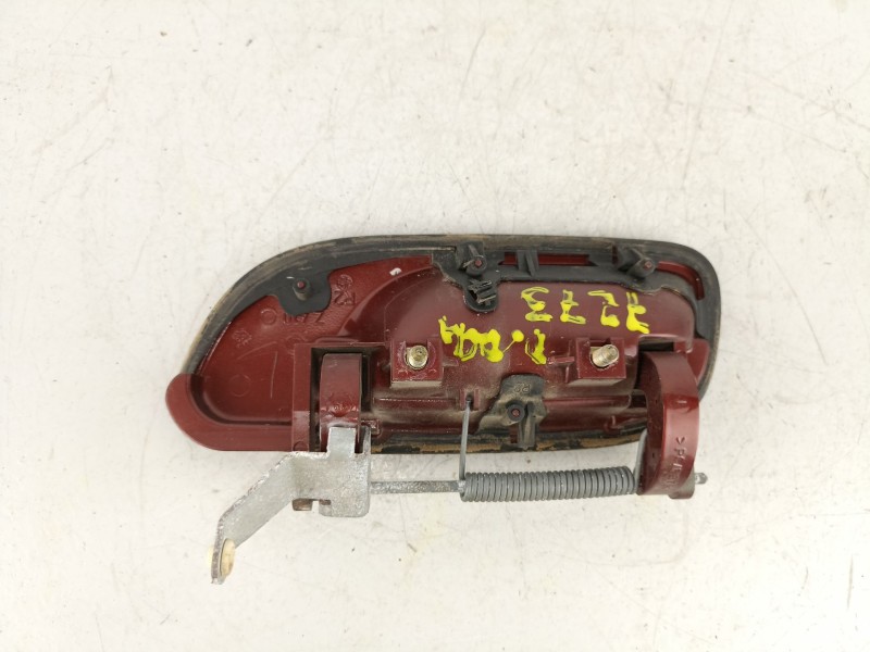 Recambio de manilla delantera derecha para volvo s80 2.5 d referencia OEM IAM 30784917  