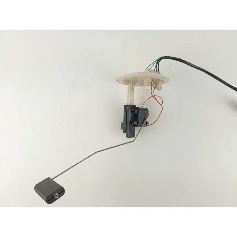 Recambio de bomba gasolina / aforadores para volvo s80 2.5 d referencia OEM IAM 30769017  