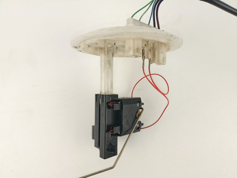 Recambio de bomba gasolina / aforadores para volvo s80 2.5 d referencia OEM IAM 30769017  