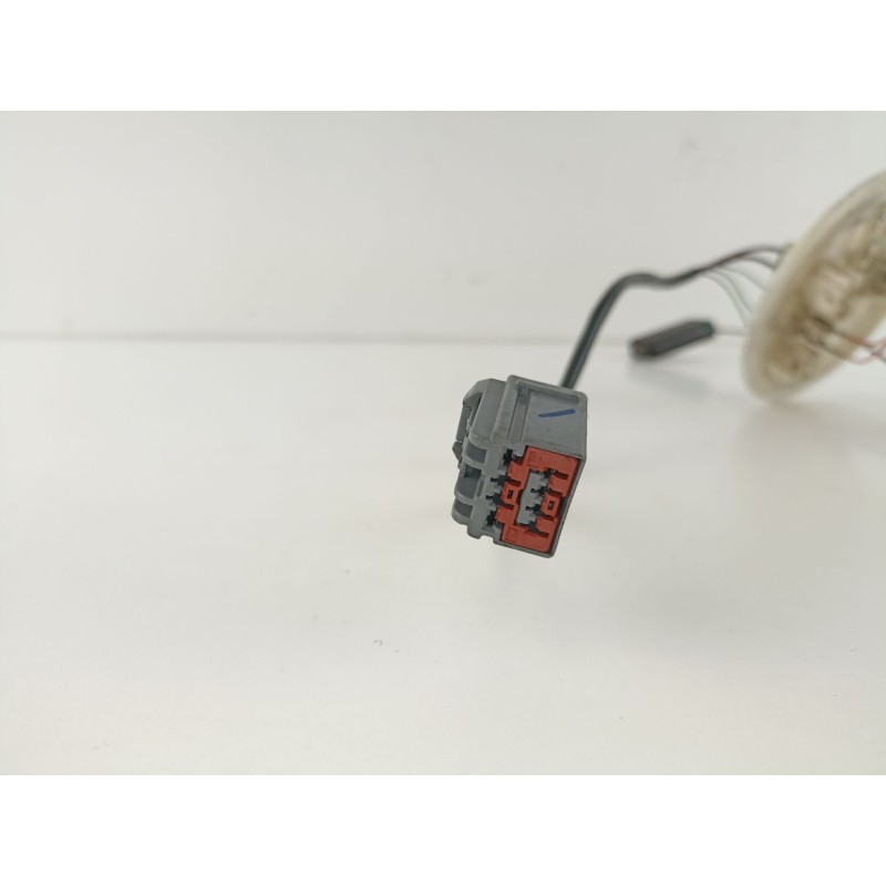 Recambio de bomba gasolina / aforadores para volvo s80 2.5 d referencia OEM IAM 30769017  