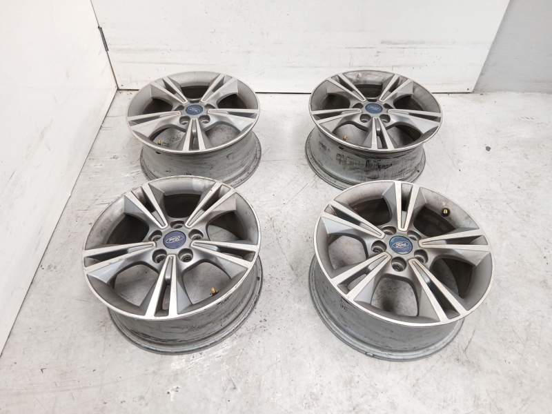 Recambio de juego llantas para ford focus iii 1.6 tdci referencia OEM IAM DM5J1007BB  