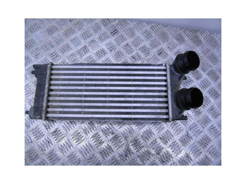 Recambio de radiador intercooler para peugeot partner 1.6 hdi referencia OEM IAM 9684212480  