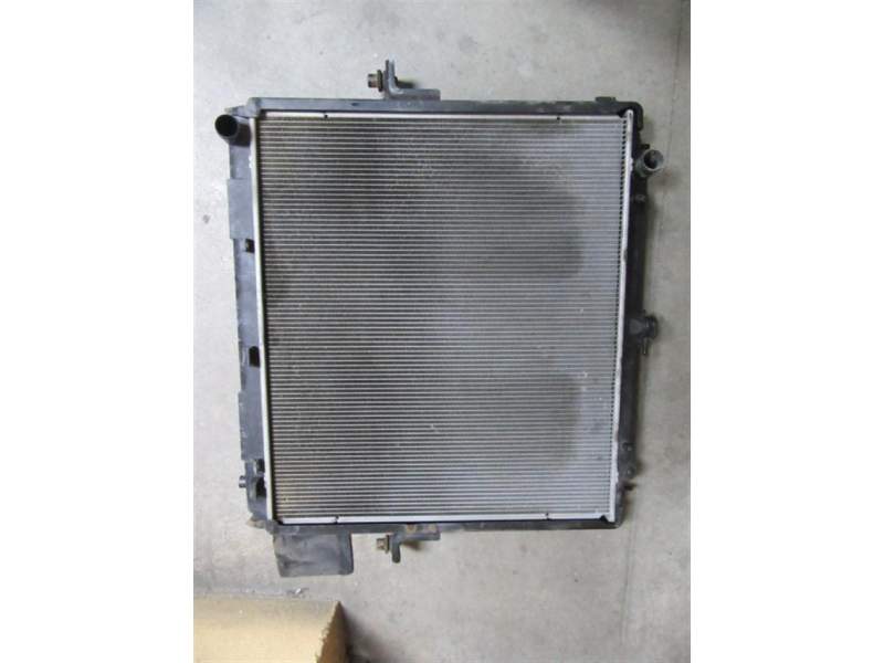Recambio de radiador turbo diesel para nissan pathfinder 2.5 td referencia OEM IAM   