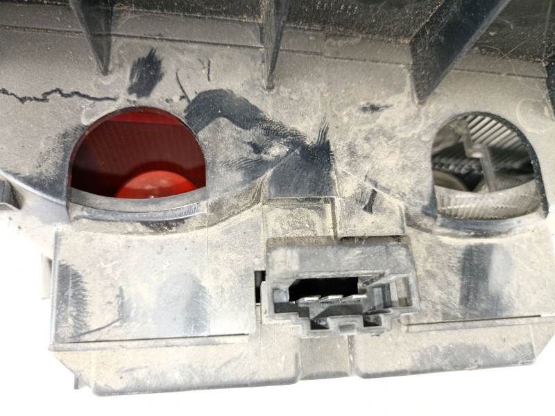 Recambio de piloto trasero izquierdo para seat toledo 1.9 d -ahu 5p referencia OEM IAM 1LO945093M  