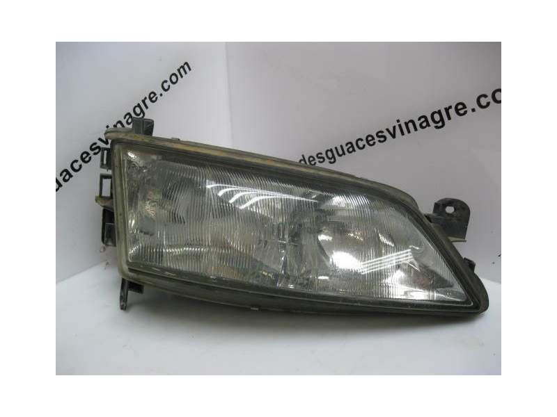 Recambio de faro derecho para opel vectra 2.0 g -x20xev referencia OEM IAM   