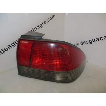 PILOTO TRASERO DERECHO 4468963 