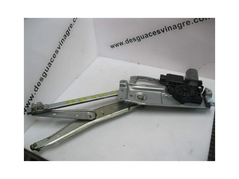 Recambio de elevalunas delantero derecho para opel vectra 2.0 g -x20xev referencia OEM IAM ELECTRICO  