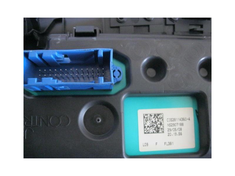 Recambio de cuadro instrumentos : citroen c 4 : 1.6 td-9hx (90,03cv) 5p [2008] para citroen c 4 1.6 td-9hx referencia OEM IAM P9