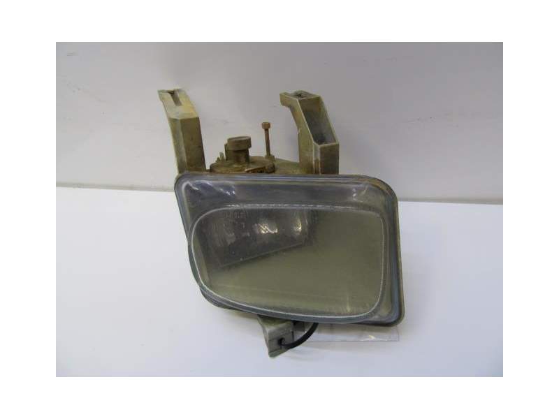 Recambio de antiniebla izquierdo para opel vectra 2.0 g -x20xev referencia OEM IAM BLANCO  
