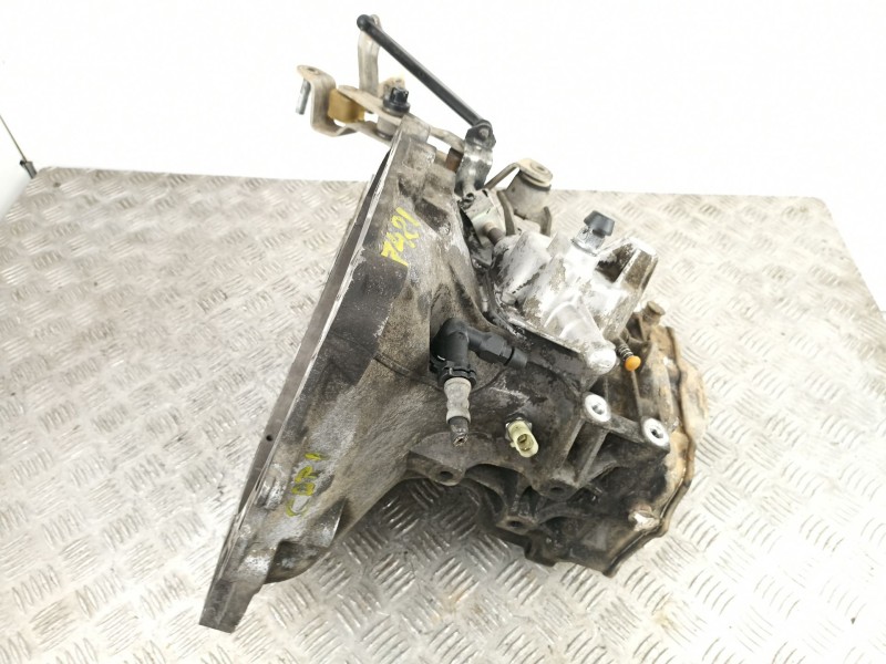 Recambio de cambio 5v ( turbo diesel ) para opel corsa 1.3 cdti referencia OEM IAM GM12992510 20759 
