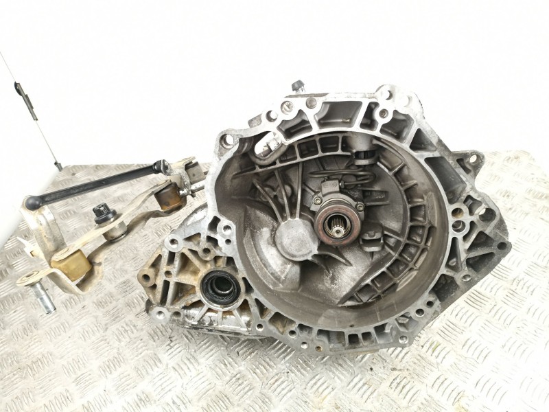 Recambio de cambio 5v ( turbo diesel ) para opel corsa 1.3 cdti referencia OEM IAM GM12992510 20759 