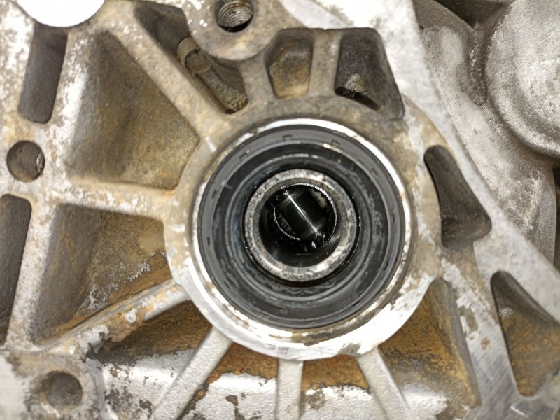 Recambio de cambio 5v ( turbo diesel ) para opel corsa 1.3 cdti referencia OEM IAM GM12992510 20759 