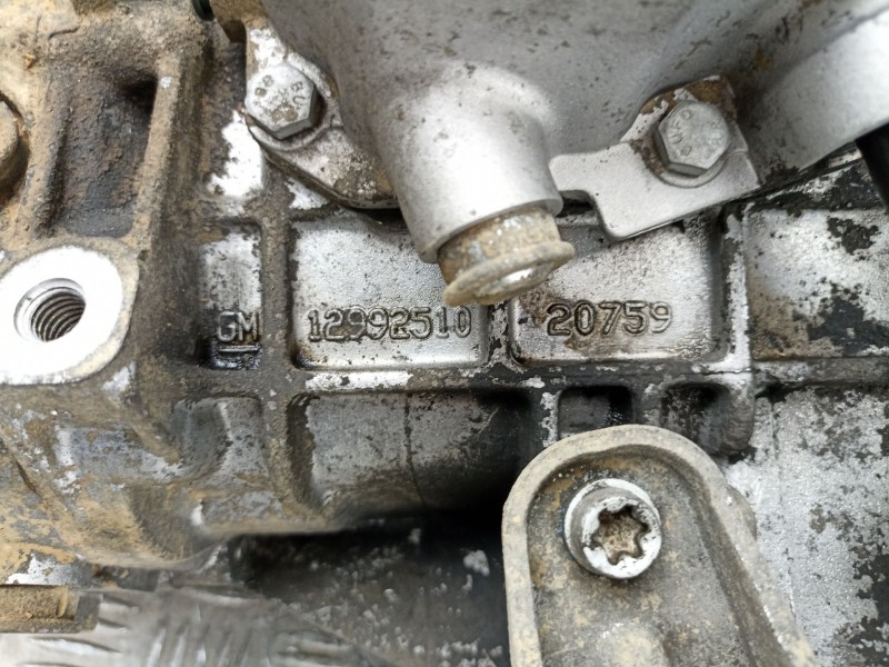 Recambio de cambio 5v ( turbo diesel ) para opel corsa 1.3 cdti referencia OEM IAM GM12992510 20759 