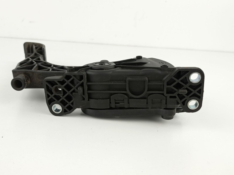 Recambio de potenciometro aceleracion para seat leon 1.6 g referencia OEM IAM 6Q1721503C 6PV00849601 