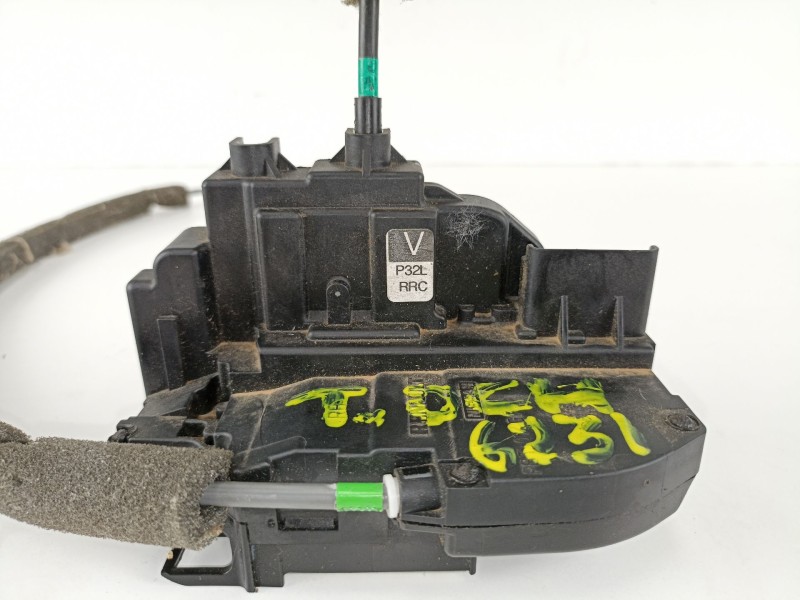 Recambio de cerradura puerta trasera derecha para nissan qashqai 1.5 dci referencia OEM IAM 82500JD90C  