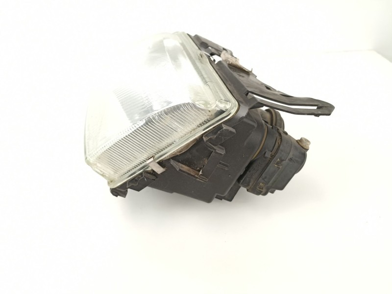 Recambio de faro izquierdo para citroen saxo 1.5 d seduction referencia OEM IAM 6204N5 0633896180 