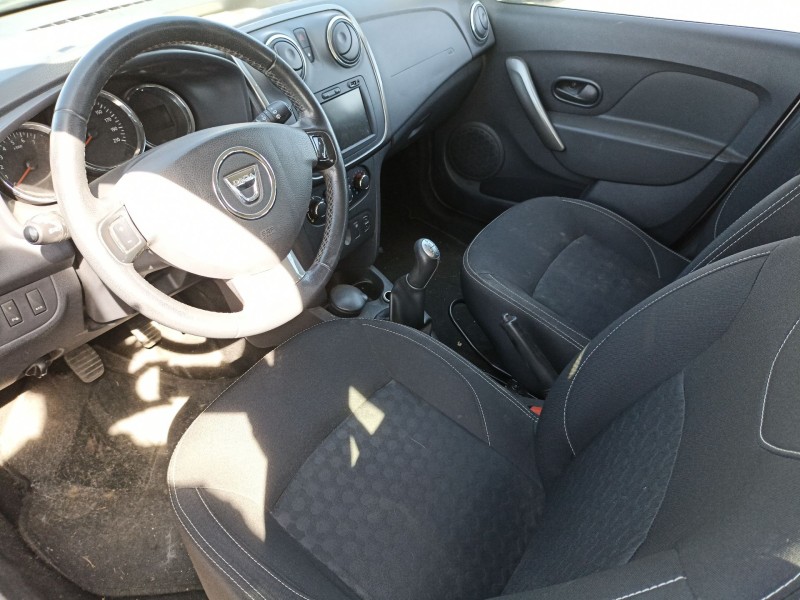 dacia logan ii del año 2014