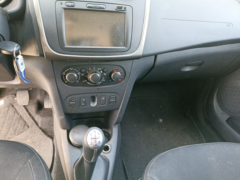 dacia logan ii del año 2014