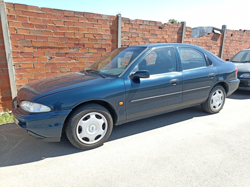 ford mondeo del año 1996