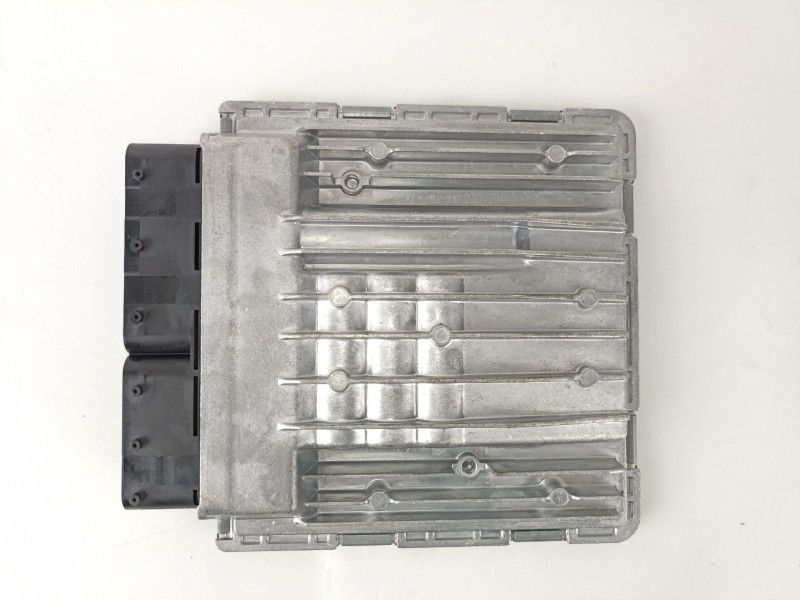 Recambio de centralita para bmw 630 3.0 g referencia OEM IAM 7561684 8MK376719131 