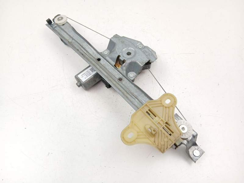 Recambio de elevalunas trasero derecho para renault captur i (j5_, h5_) 1.2 tce 120 referencia OEM IAM 827009380R  
