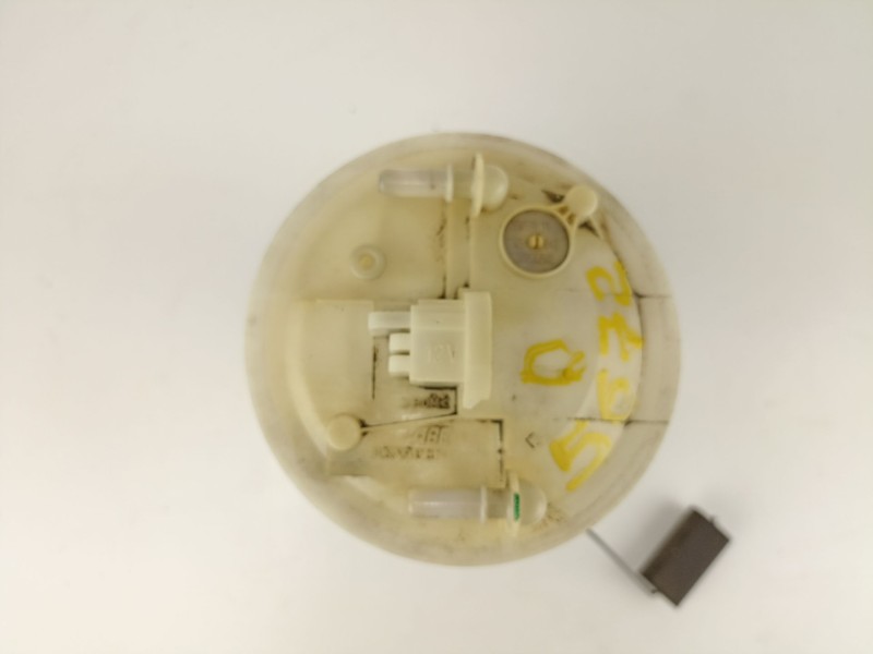 Recambio de bomba combustible aforador para renault master 2.5 td referencia OEM IAM 8200258350B  