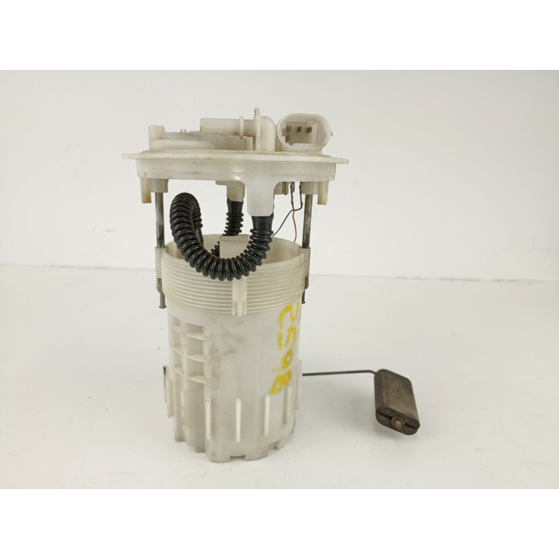 Recambio de bomba combustible aforador para nissan primastar 2.0 td m9r l 782 5p referencia OEM IAM 8200084183A  