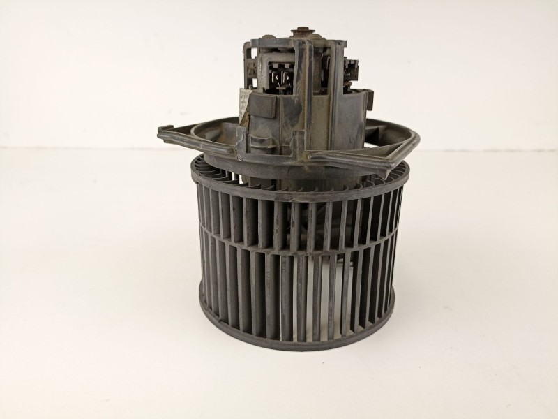 Recambio de motor calefaccion saab 9-3 2.0 g (149,56cv) [2002] para saab 9-3 2.0 g referencia OEM IAM 0022959  