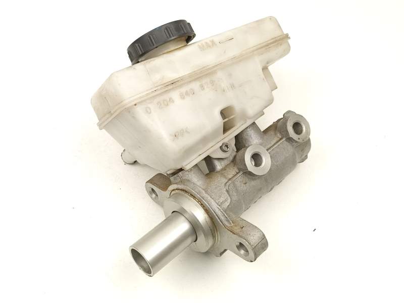Recambio de bomba de freno para nissan navara np300 pick-up (d23, d23t) 2.3 dci 4x4 (d231) referencia OEM IAM 460104KJ2B  