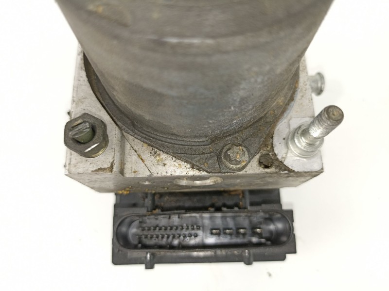 Recambio de abs nissan almera 1.8 g tino (115,57cv) [2006] para nissan almera 1.8 g tino referencia OEM IAM 0265231417  