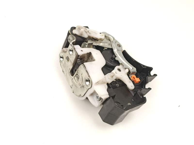 Recambio de cerradura puerta trasera derecha para mitsubishi colt vi (z3_a, z2_a) 1.3 (z21a) referencia OEM IAM MN145942  