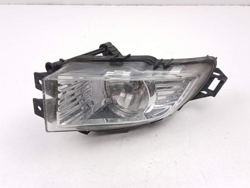 Recambio de antiniebla derecho para opel insignia a (g09) 2.0 cdti (68) referencia OEM IAM 13226829  