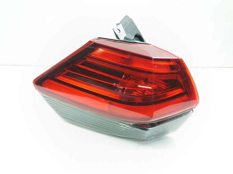 Recambio de piloto trasero izquierdo para nissan x-trail iii (t32_, t32r, t32rr) 1.6 dci (t32) referencia OEM IAM 265556FP0A  