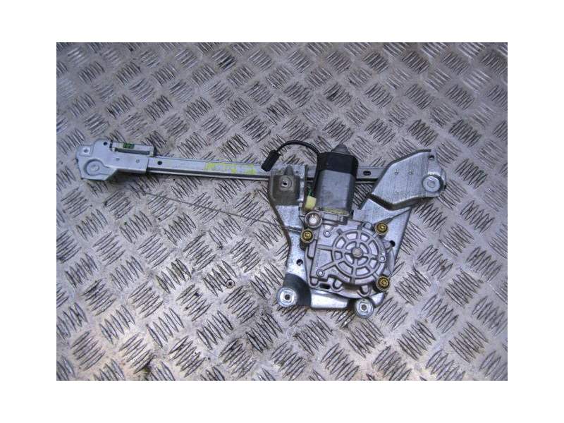 Recambio de elevalunas trasero derecho para audi 100 2.3 g referencia OEM IAM ELECTRICO  