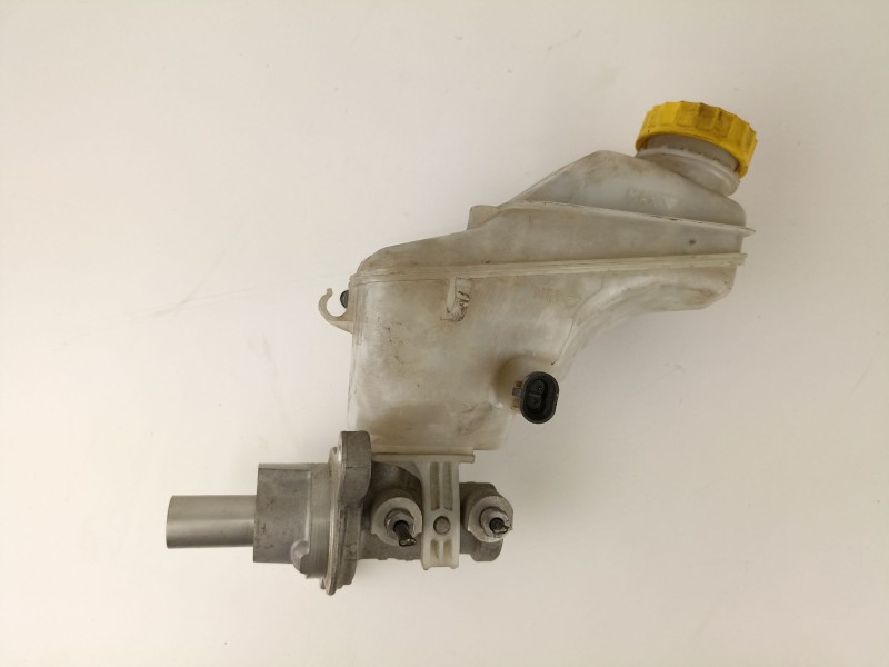 Recambio de bomba de freno fiat punto 1.3 jtd (74,78cv) [2008] para fiat punto 1.3 jtd referencia OEM IAM 204Y21766  